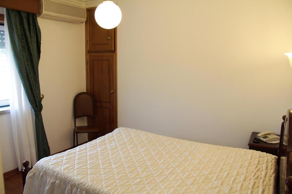 O Pelicano Bed and Breakfast Alfaiates Habitación foto
